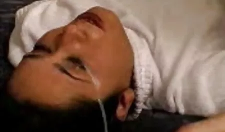 Massage mit einem bä ...