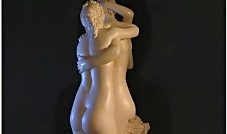 Gezackte Frauen, ein ...