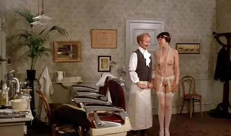 Frauen thong und pus ...