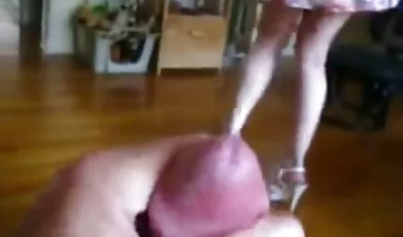 Schöne Puppe mit ein ...