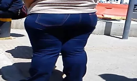 Russische Mädchen ha ...